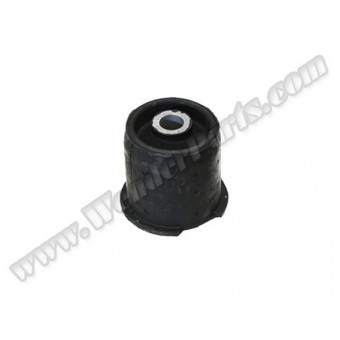 Travers Takozu E36 Arka; Arka Taraf